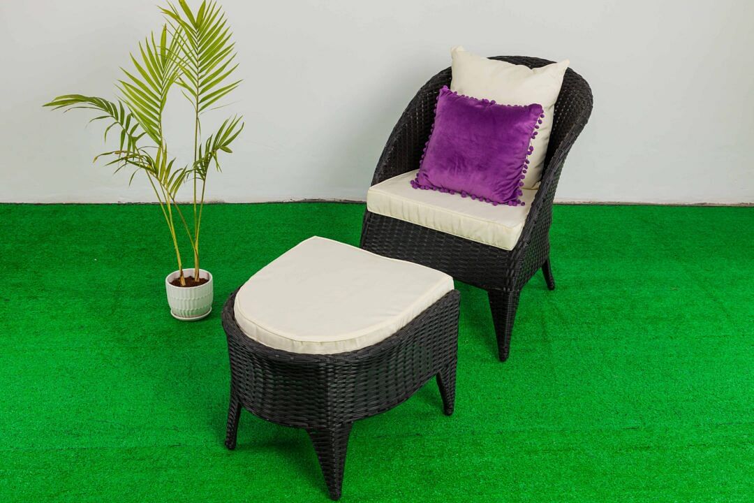 Outdoor Chair & Footrest