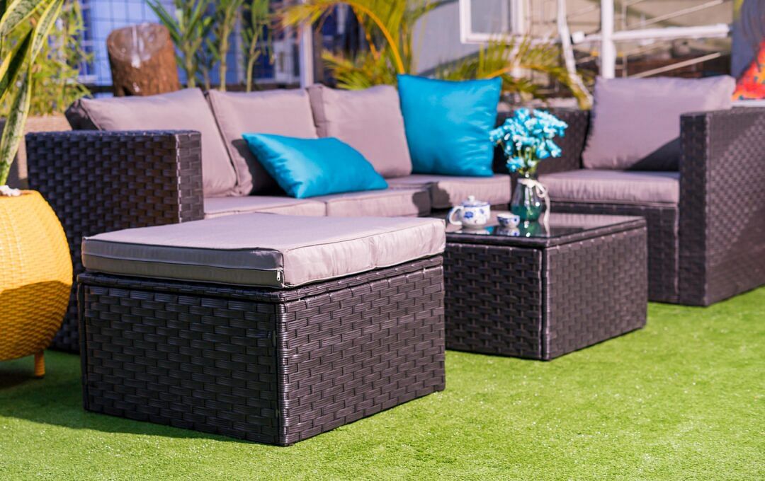 4 Seater Outdoor Sofa with Coffee Table & Ottoman.