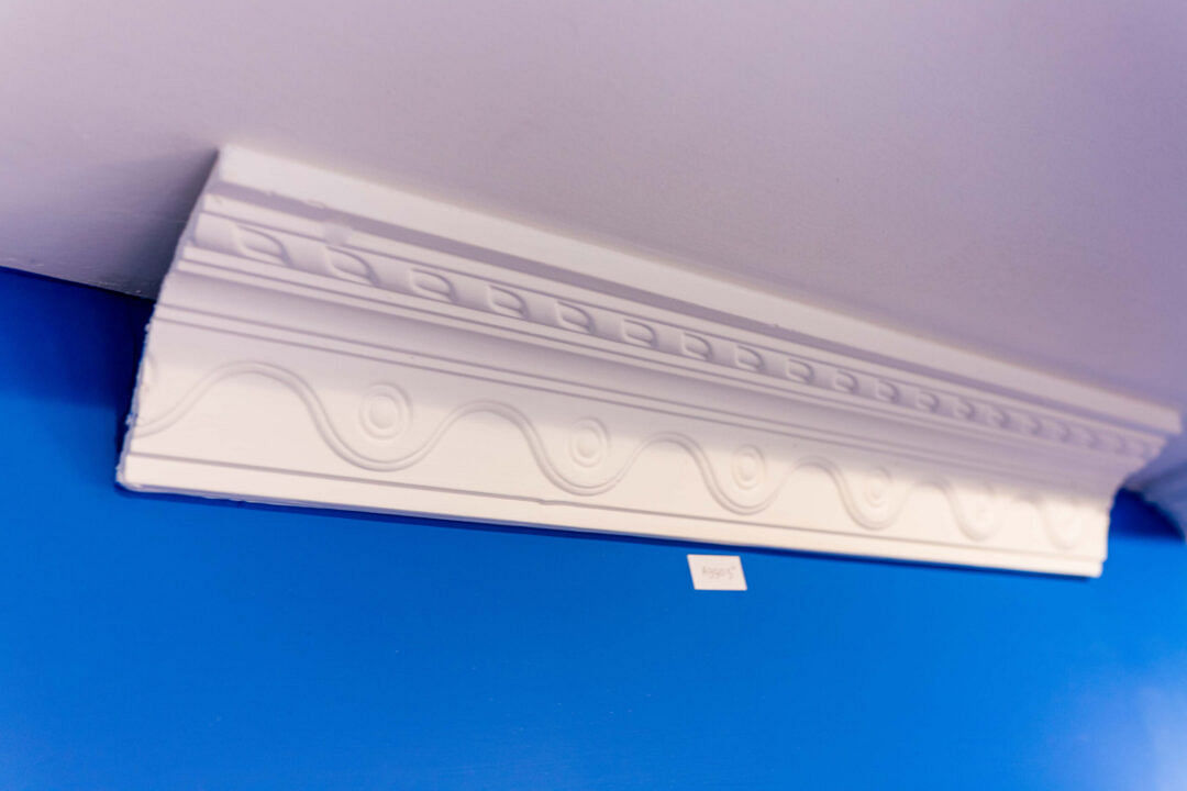 Cornice A390