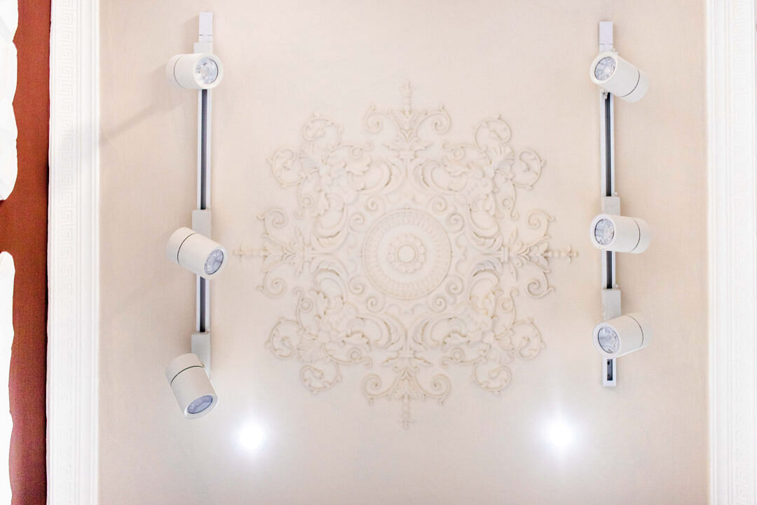 Ceiling Rose D1812