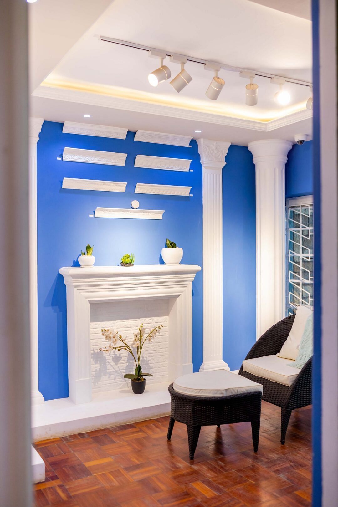 Gypsum-Products-in-Showroom-Jardin-Classics (10)