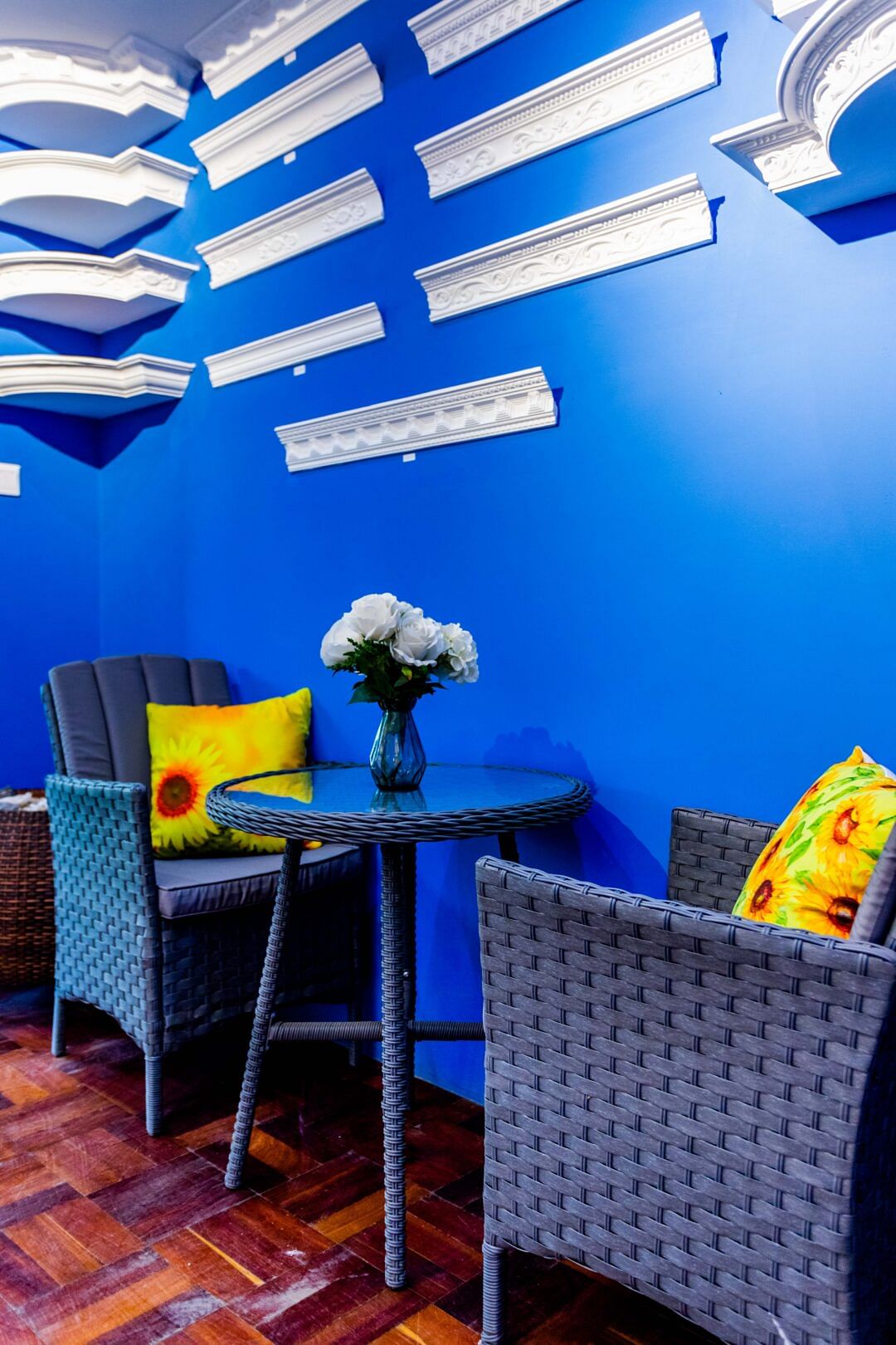 Gypsum-Products-in-Showroom-Jardin-Classics