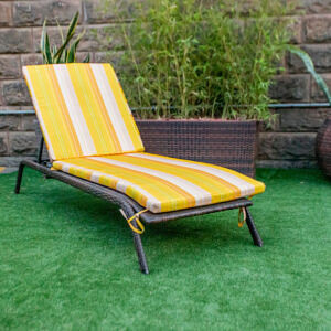 Lantana-pool-bed